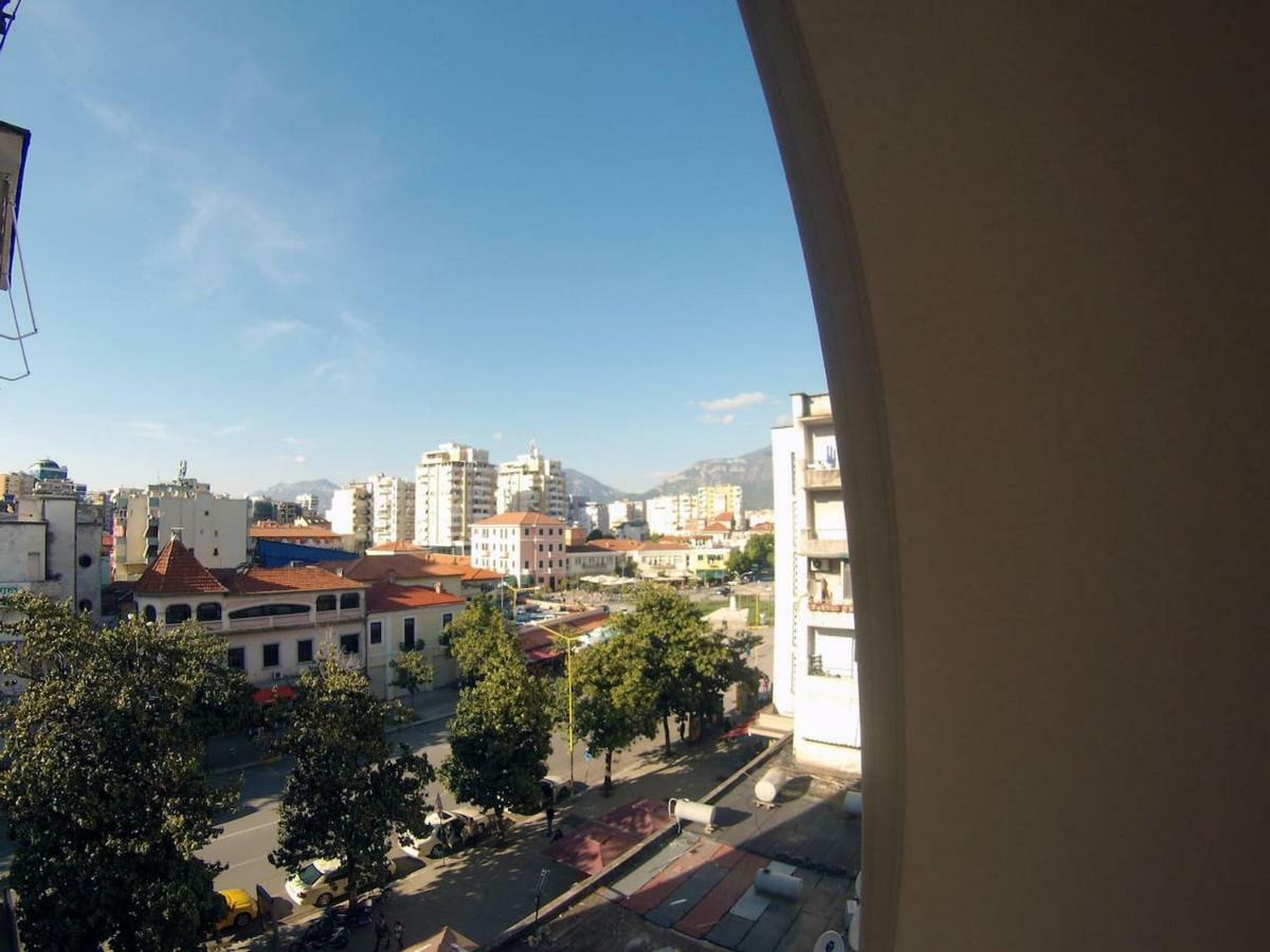 "Tata'S Home"! Tiranë Eksteriør bilde
